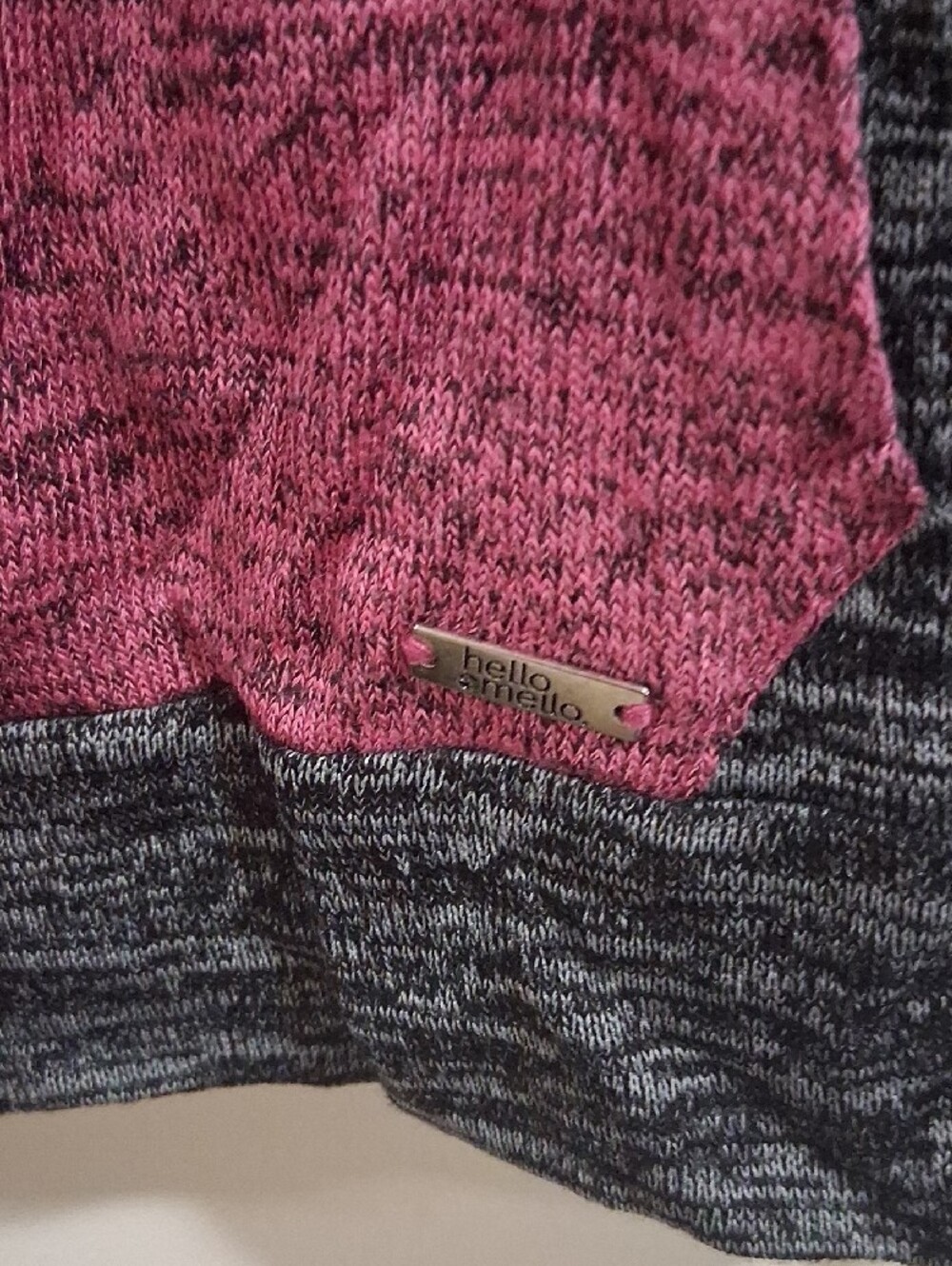 NWT Hello Mello Women Cozy Charcoal Cowl-Neck Sweater with Pink Accents Size XL - Picture 3 of 7